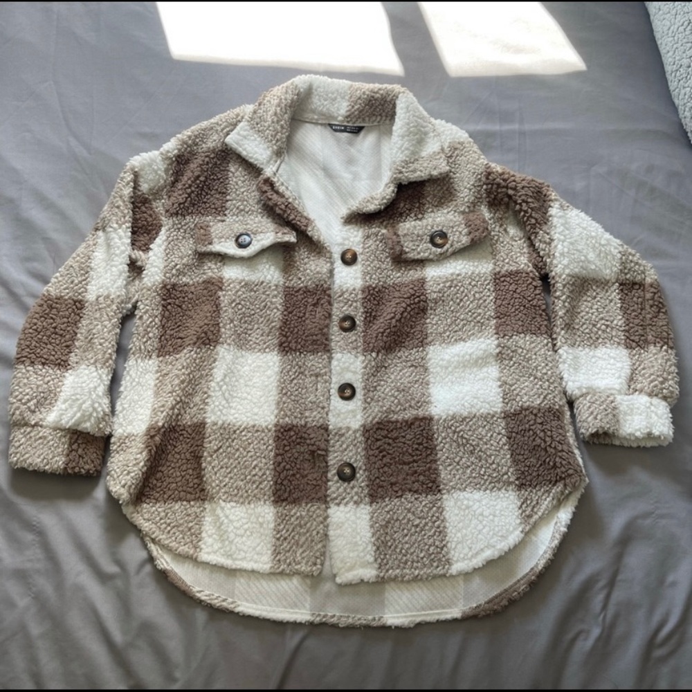 Super cozy oversized sherpa plaid flannel